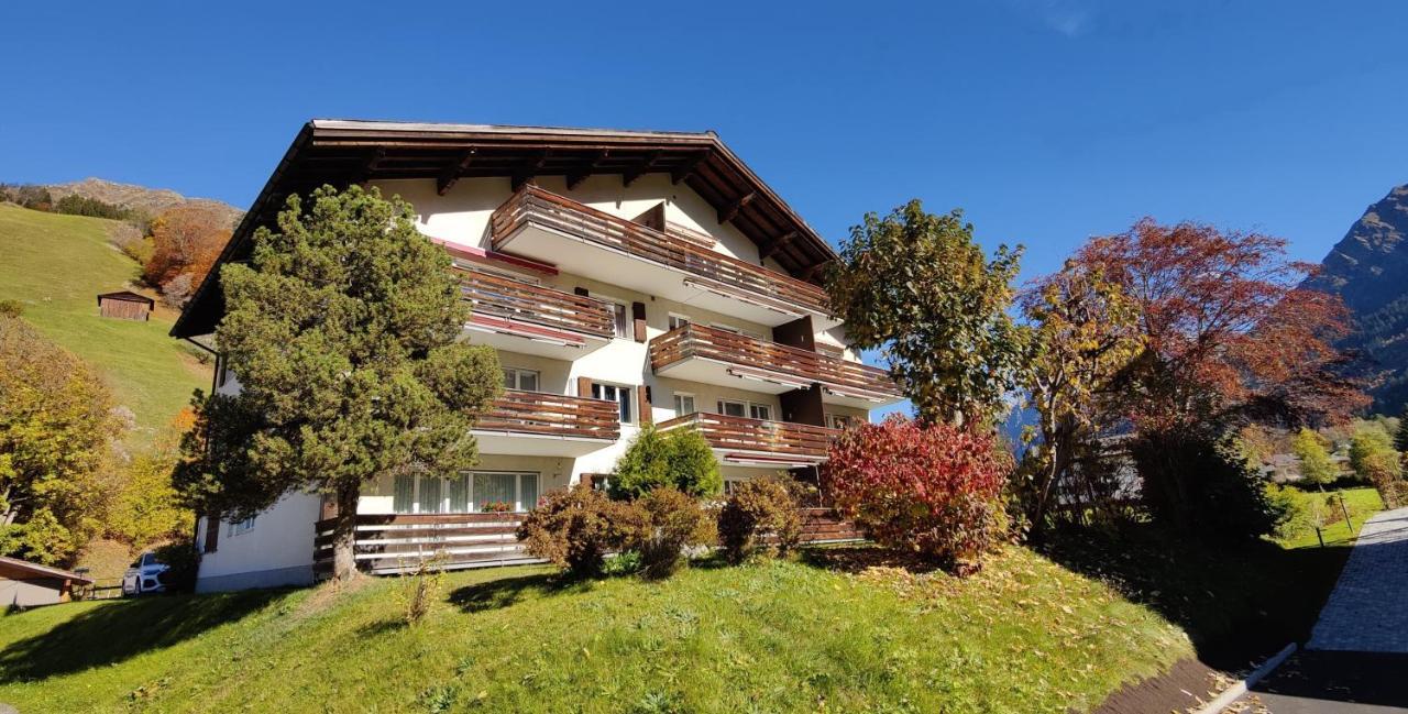 Gemuetliches Appartement Fuer Erholung Und Sport Klosters Esterno foto