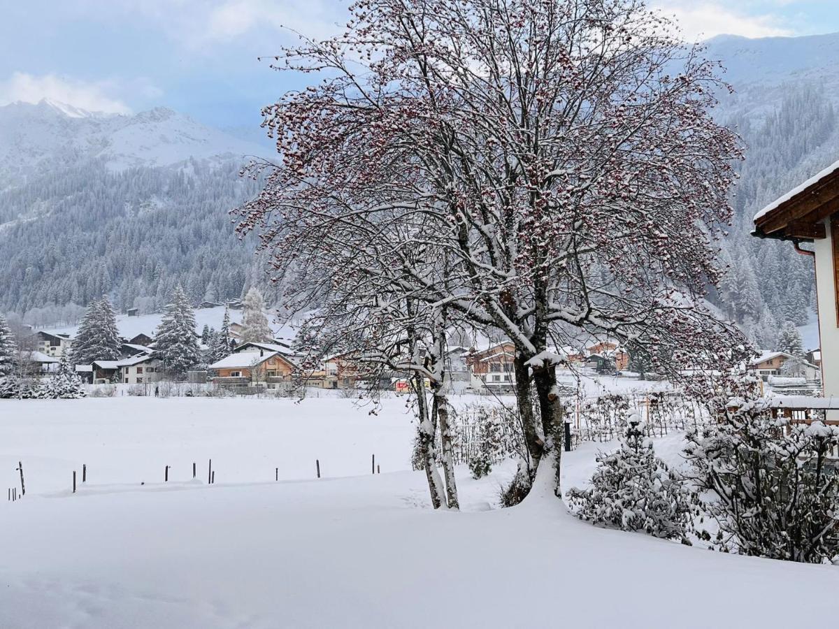 Gemuetliches Appartement Fuer Erholung Und Sport Klosters Esterno foto